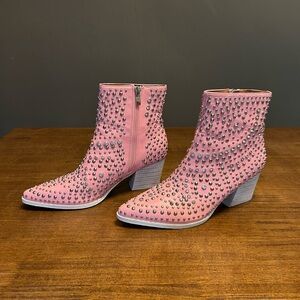 BEAST FASHION Hazel Glitz Pink Studded Western Ankle Boots Size 9